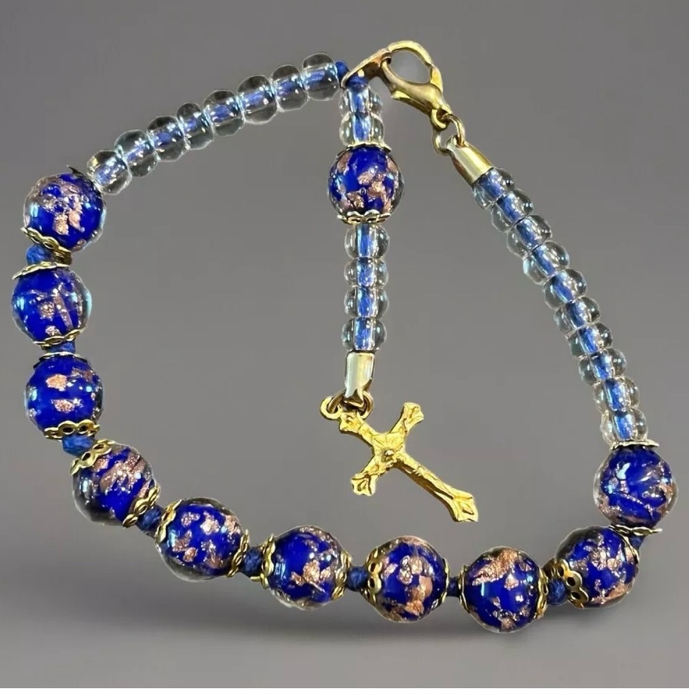 Murano Glass Beaded  ROSARY bracelet Knotted 7.25” NAVY Gold-tone